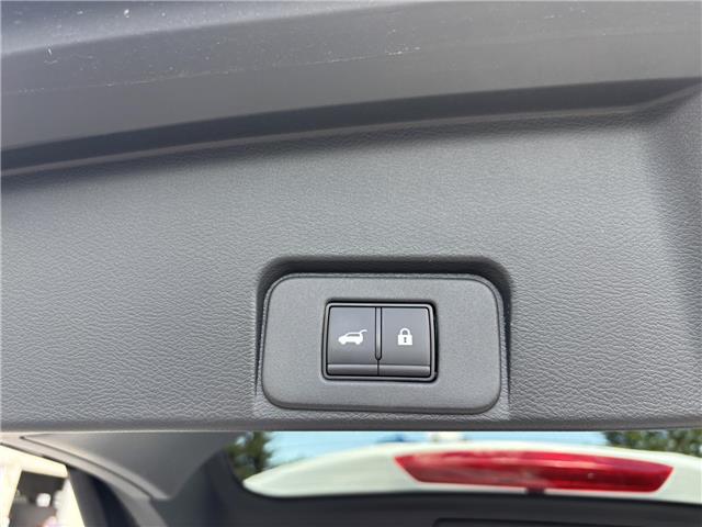 2025 Nissan Rogue Platinum (Stk: P7358) in Brantford - Image 18 of 25