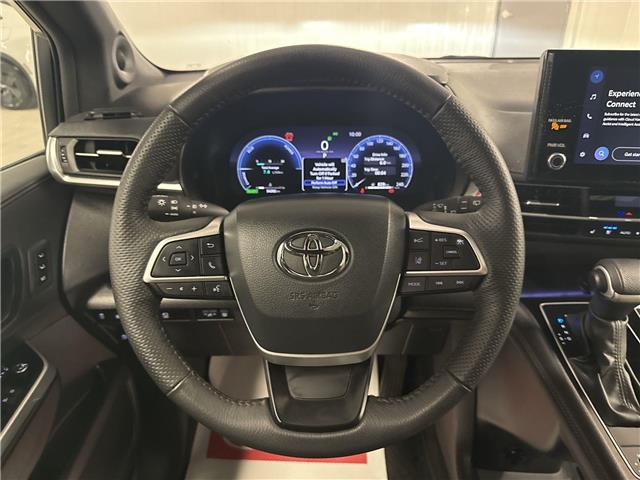 2025 Toyota Sienna Limited 7-Passenger (Stk: 11106227A) in Markham - Image 18 of 36
