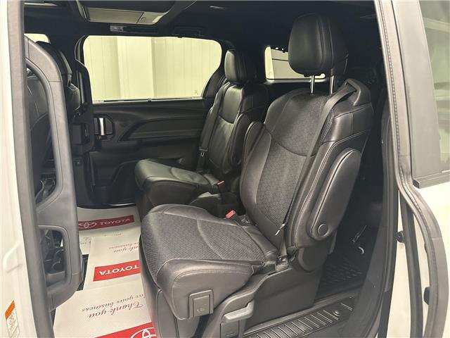 2025 Toyota Sienna Limited 7-Passenger (Stk: 11106227A) in Markham - Image 28 of 36