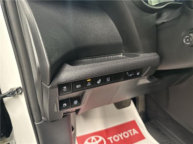 2025 Toyota Sienna Limited 7-Passenger (Stk: 11106227A) in Markham - Image 34 of 36