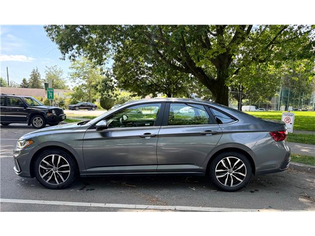 2025 Volkswagen Jetta Comfortline (Stk: Z087419) in North Vancouver - Image 2 of 19