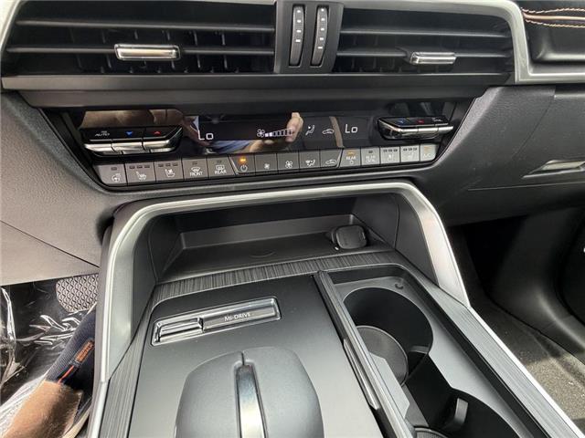 2026 Mazda CX-90 MHEV Signature (Stk: 26T049) in Kingston - Image 15 of 20