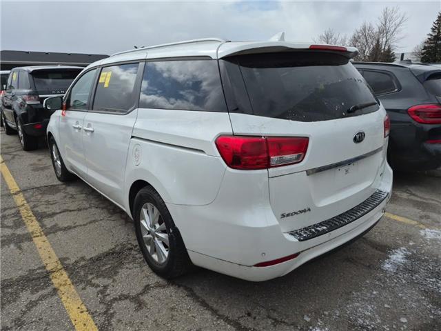 2017 Kia Sedona  (Stk: 167068) in London - Image 3 of 8