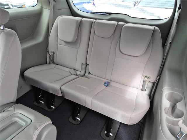 2017 Kia Sedona  (Stk: 167068) in London - Image 7 of 8