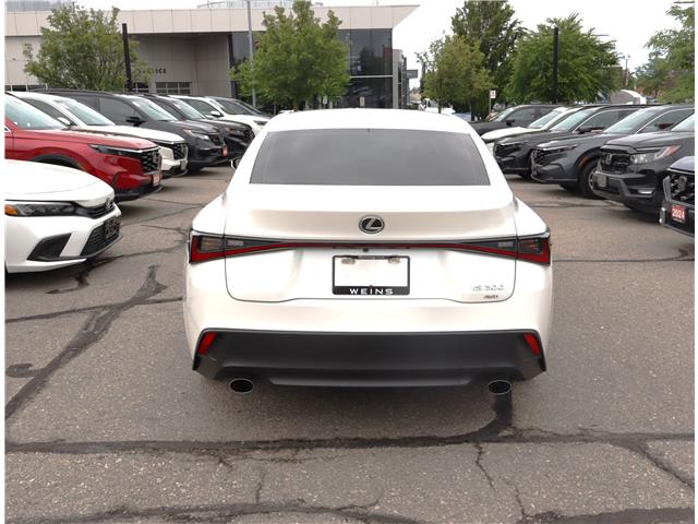 2024 Lexus IS 300 Base (Stk: 22U4024) in Mississauga - Image 4 of 27