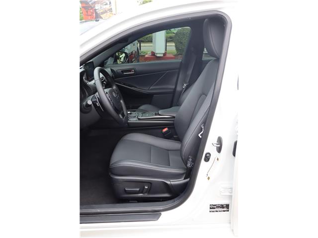 2024 Lexus IS 300 Base (Stk: 22U4024) in Mississauga - Image 11 of 27