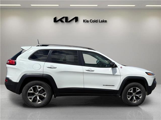 2016 Jeep Cherokee Trailhawk (Stk: SL26029A) in Cold Lake - Image 7 of 20 2016 Jeep Cherokee Trailhawk (Stk: SL26029A) in Cold Lake - Image 7 of 20