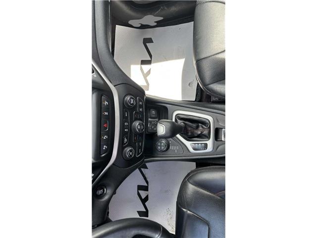 2016 Jeep Cherokee Trailhawk (Stk: SL26029A) in Cold Lake - Image 14 of 20 2016 Jeep Cherokee Trailhawk (Stk: SL26029A) in Cold Lake - Image 14 of 20