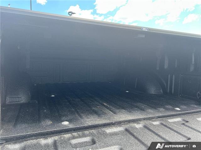 2025 Ford F-150 XLT (Stk: AFL1HL819) in Hamilton - Image 9 of 19