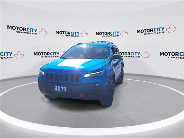 2019 Jeep Cherokee Trailhawk (Stk: 260215A) in Windsor - Image 3 of 21 2019 Jeep Cherokee Trailhawk (Stk: 260215A) in Windsor - Image 3 of 21