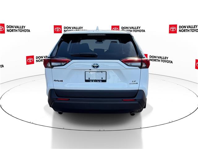 2023 Toyota RAV4 Hybrid LE (Stk: 10121810A) in Markham - Image 7 of 29