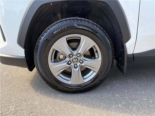 2023 Toyota RAV4 Hybrid LE (Stk: 10121810A) in Markham - Image 10 of 29