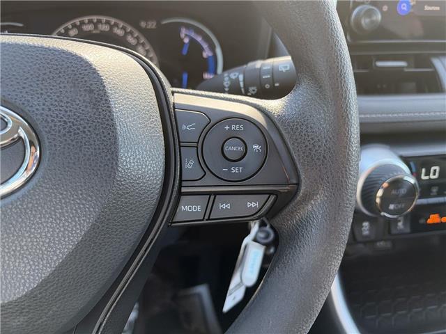 2023 Toyota RAV4 Hybrid LE (Stk: 10121810A) in Markham - Image 16 of 29