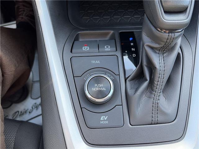 2023 Toyota RAV4 Hybrid LE (Stk: 10121810A) in Markham - Image 23 of 29