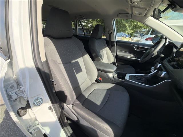 2023 Toyota RAV4 Hybrid LE (Stk: 10121810A) in Markham - Image 28 of 29