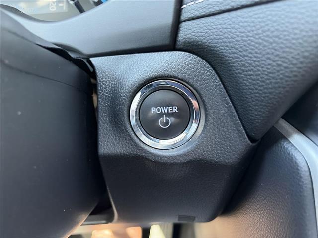 2025 Toyota RAV4 Hybrid XLE (Stk: 10121653A) in Markham - Image 15 of 32