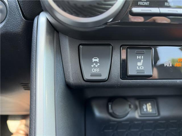 2025 Toyota RAV4 Hybrid XLE (Stk: 10121653A) in Markham - Image 25 of 32