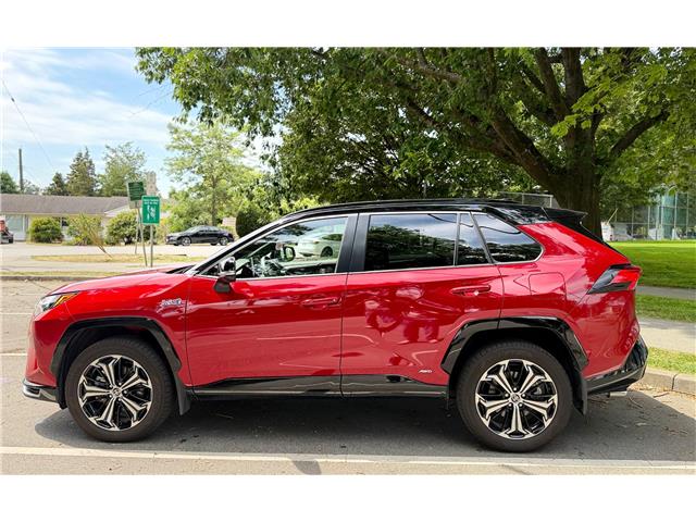 2024 Toyota RAV4 Prime XSE (Stk: 224795) in North Vancouver - Image 4 of 22