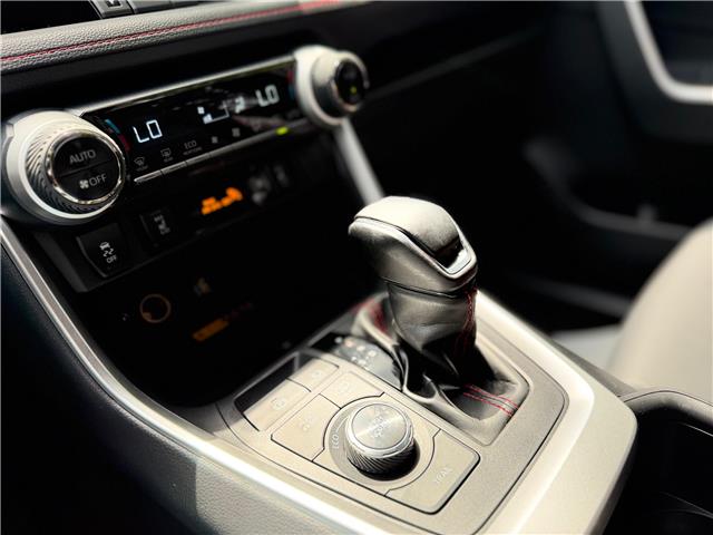 2024 Toyota RAV4 Prime XSE (Stk: 224795) in North Vancouver - Image 15 of 22