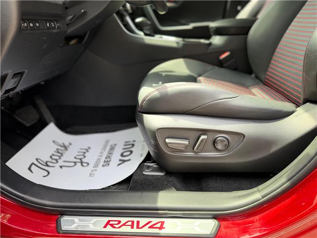 2024 Toyota RAV4 Prime XSE (Stk: 224795) in North Vancouver - Image 16 of 22