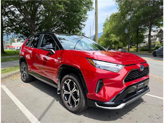 2024 Toyota RAV4 Prime XSE (Stk: 224795) in North Vancouver - Image 2 of 22