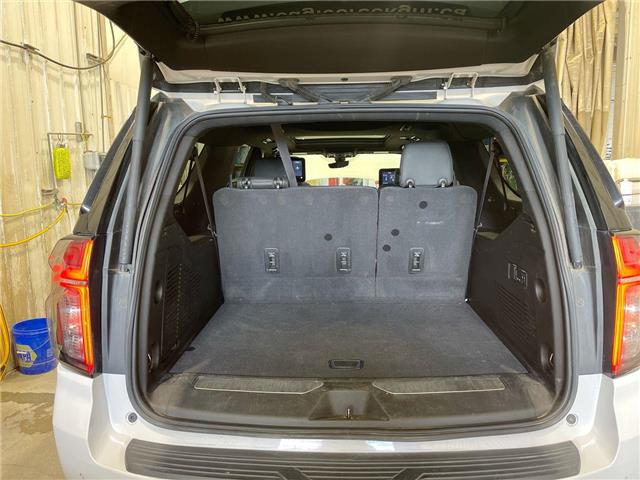 2021 Chevrolet Suburban High Country (Stk: 10946AT) in Meadow Lake - Image 14 of 16