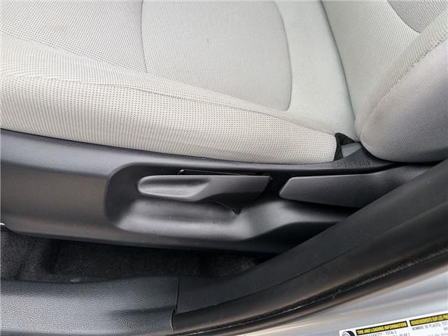 2026 Toyota Corolla Cross L (Stk: 10121900A) in Markham - Image 12 of 27