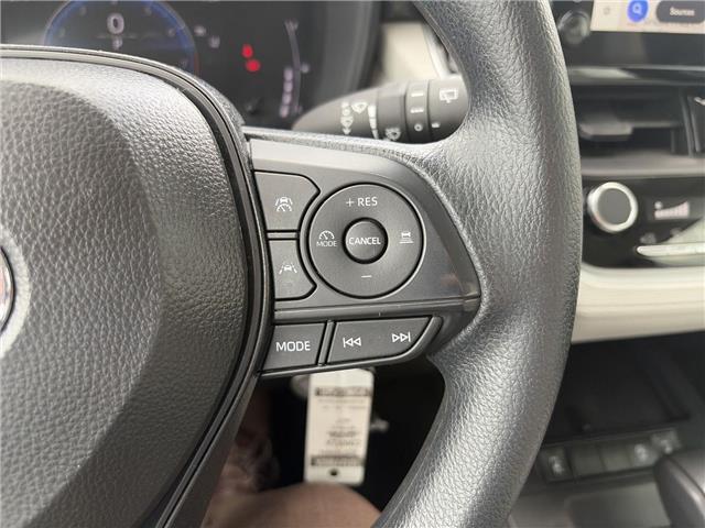 2026 Toyota Corolla Cross L (Stk: 10121900A) in Markham - Image 16 of 27