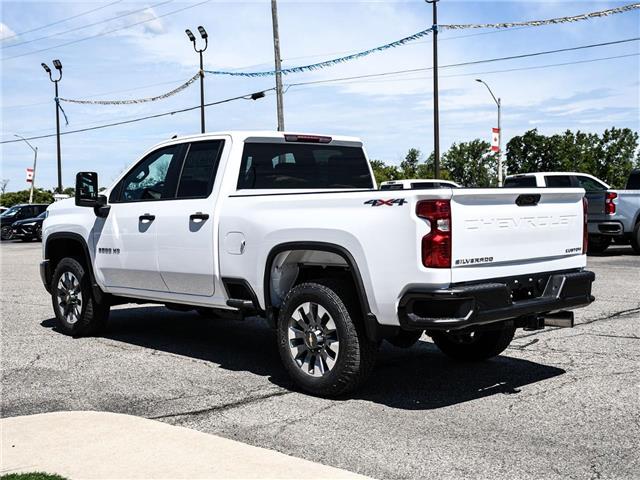 2026 Chevrolet Silverado 2500HD Custom (Stk: LC2S00945) in Tilbury - Image 4 of 27