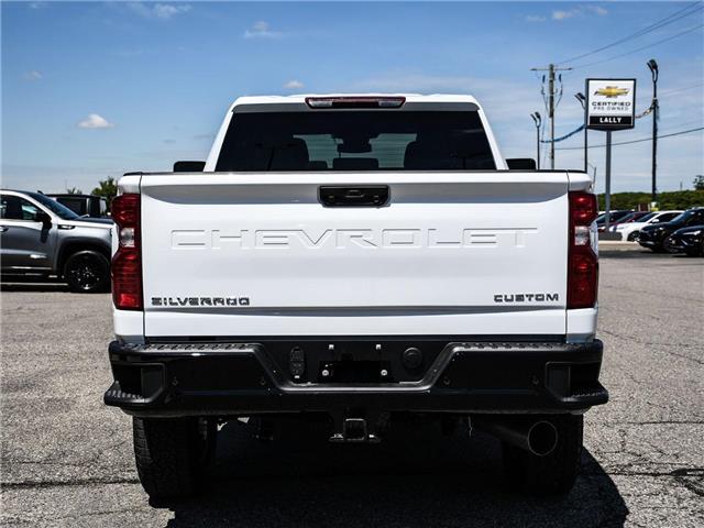 2026 Chevrolet Silverado 2500HD Custom (Stk: LC2S00945) in Tilbury - Image 5 of 27