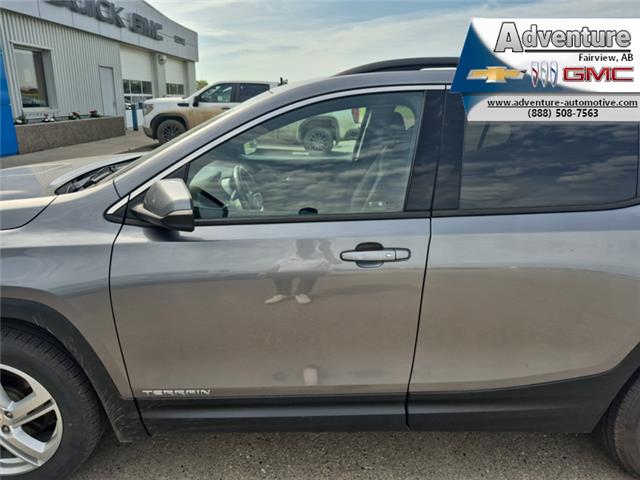 2020 GMC Terrain SLE (Stk: 46063B) in Fairview - Image 7 of 30