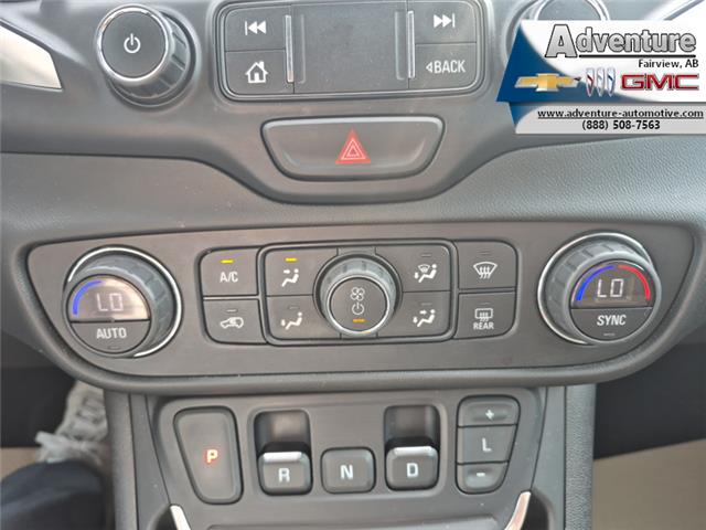 2020 GMC Terrain SLE (Stk: 46063B) in Fairview - Image 27 of 30