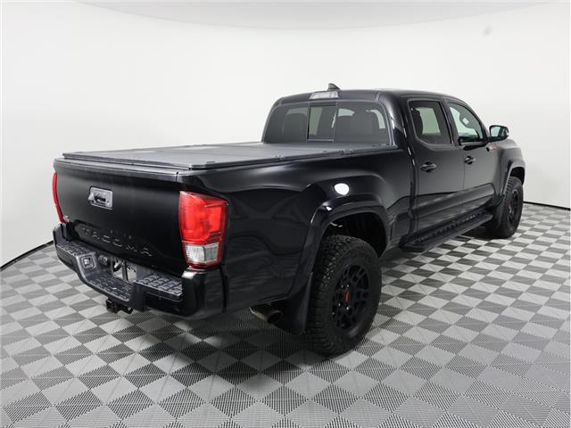 2017 Toyota Tacoma  (Stk: 26T223A) in Calgary - Image 6 of 19
