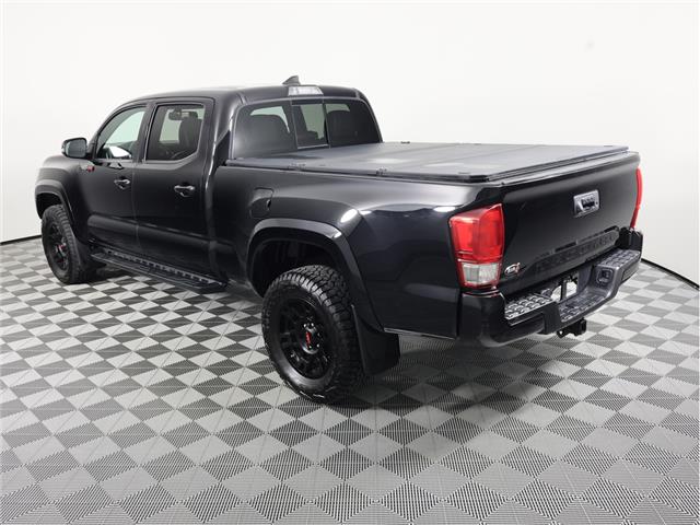 2017 Toyota Tacoma  (Stk: 26T223A) in Calgary - Image 8 of 19