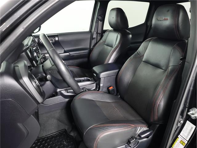 2017 Toyota Tacoma  (Stk: 26T223A) in Calgary - Image 14 of 19