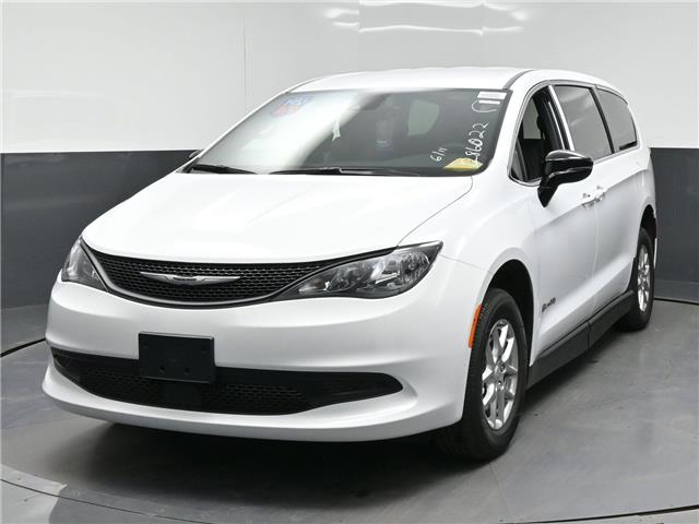 2026 Chrysler Grand Caravan SXT (Stk: INCOMING) in London - Image 1 of 15