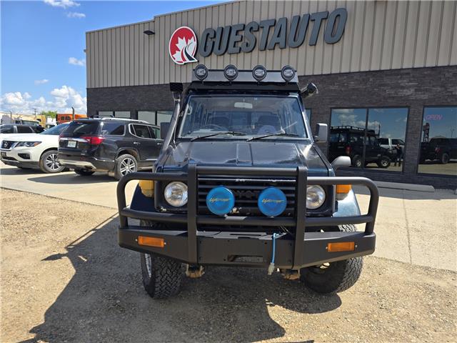 1992 Toyota Land Cruiser PZJ77 in Saskatoon - Image 5 of 11