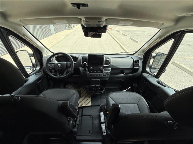 2026 RAM ProMaster 2500 Window Van High Roof (Stk: MU2404) in London - Image 13 of 21