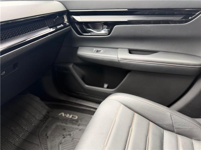 2025 Honda CR-V Hybrid Touring (Stk: 212126) in North Vancouver - Image 17 of 18