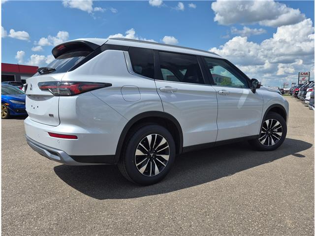 2026 Mitsubishi Outlander LE (Stk: WM26050) in Brandon - Image 6 of 21