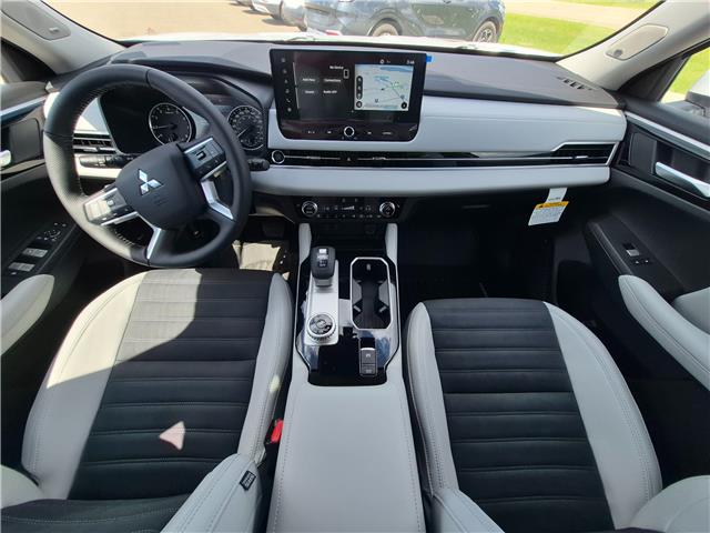 2026 Mitsubishi Outlander LE (Stk: WM26050) in Brandon - Image 10 of 21