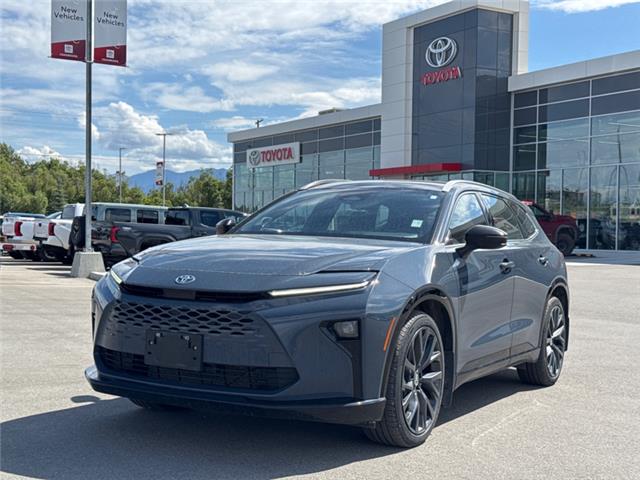 2025 Toyota Crown Signia Limited (Stk: T069338A) in Cranbrook - Image 1 of 19