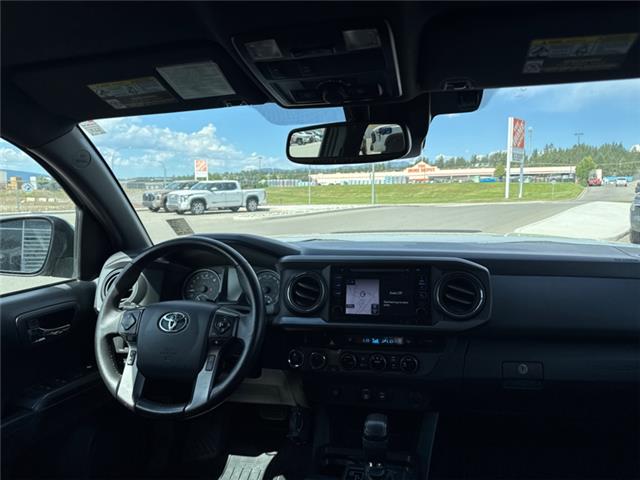 2018 Toyota Tacoma  (Stk: X414389A) in Cranbrook - Image 10 of 20