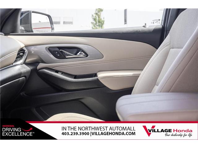 2023 Chevrolet Traverse LS (Stk: B9146) in Calgary - Image 25 of 31
