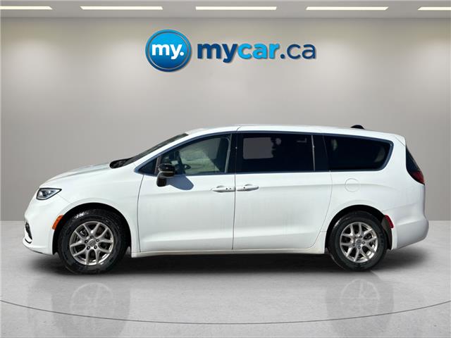 2024 Chrysler Pacifica Touring-L (Stk: T4462) in Richmond - Image 1 of 19