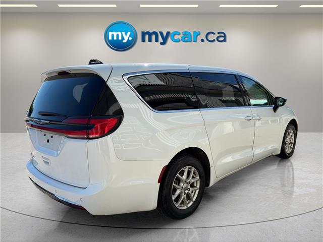 2024 Chrysler Pacifica Touring-L (Stk: T4462) in Richmond - Image 6 of 19