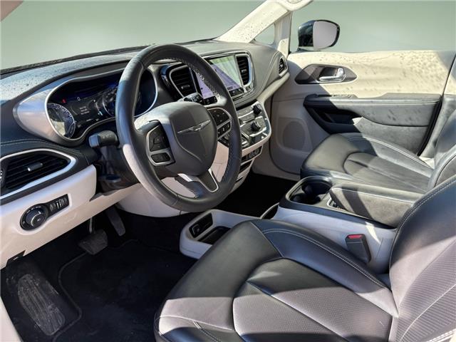 2024 Chrysler Pacifica Touring-L (Stk: T4462) in Richmond - Image 10 of 19