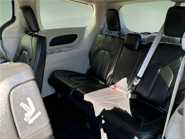 2024 Chrysler Pacifica Touring-L (Stk: T4462) in Richmond - Image 16 of 19