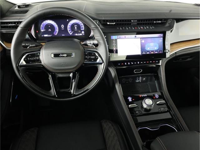 2026 Jeep Grand Cherokee Base (Stk: 26J136) in Calgary - Image 11 of 19