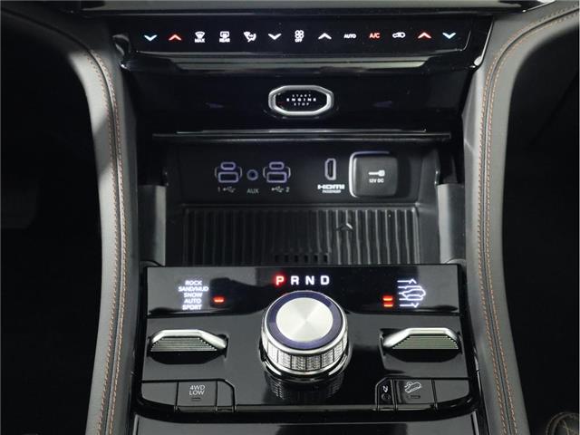 2026 Jeep Grand Cherokee Base (Stk: 26J136) in Calgary - Image 12 of 19